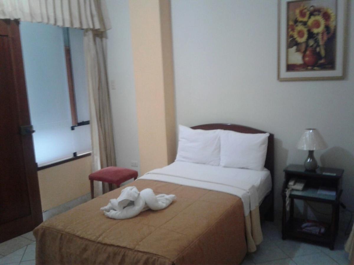 Hotel Plaza Bolognesi 344 트루히요 외부 사진