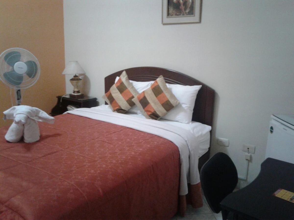 Hotel Plaza Bolognesi 344 트루히요 외부 사진