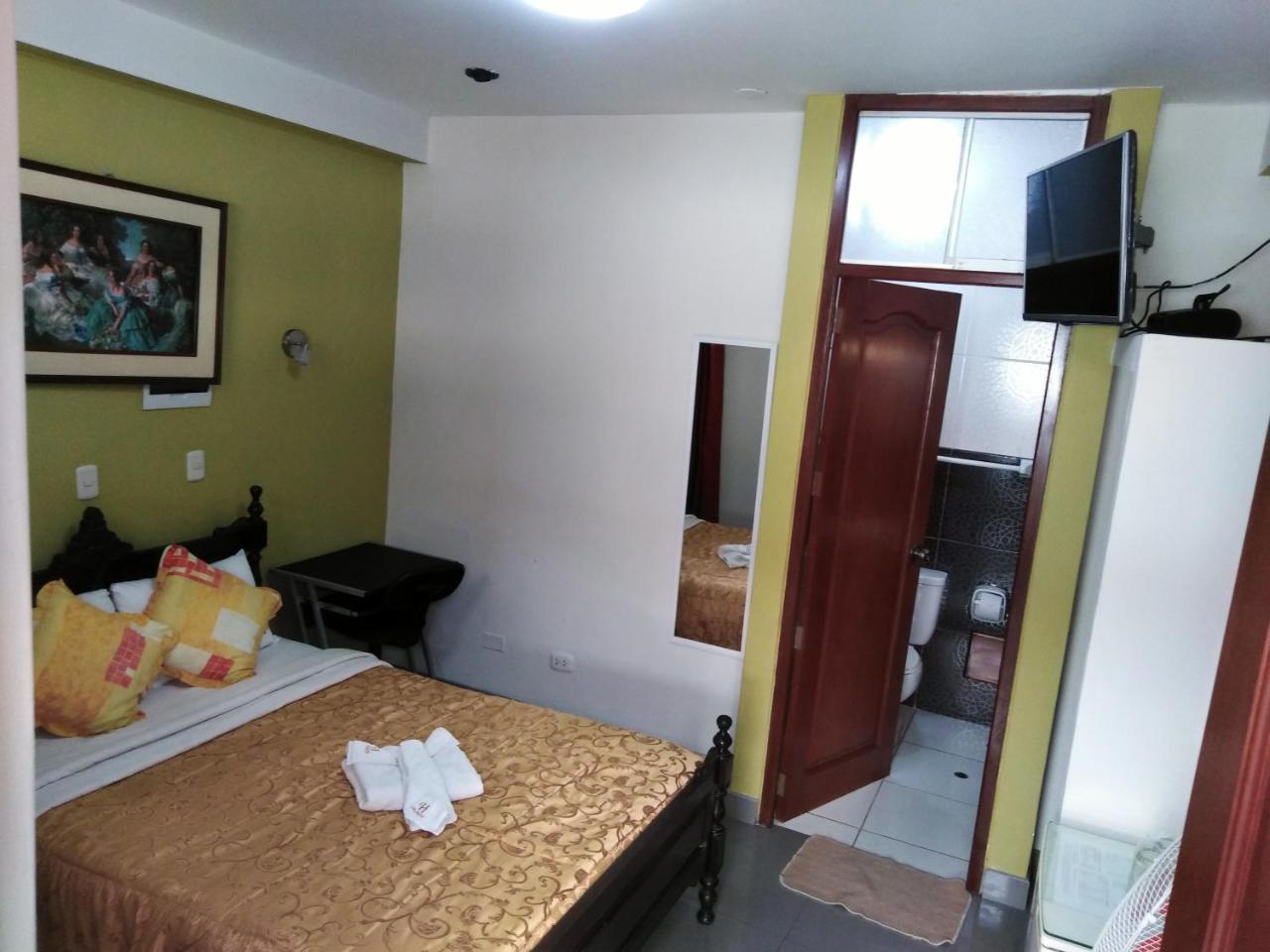 Hotel Plaza Bolognesi 344 트루히요 외부 사진